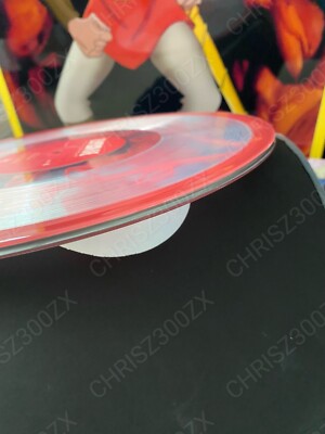 Esperwave Final Fantasy VII Rose Filled Petals 3D Vinyl