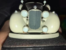 HAND MADE-COLIBRI #5-1/43--MERCEDES 1900 CABRIOLET-SIGNED C GRUAMA-MODEL CAR