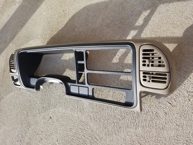 19951998 chevy gmc silverado sierra tan dash trim bezel OEM 96 97