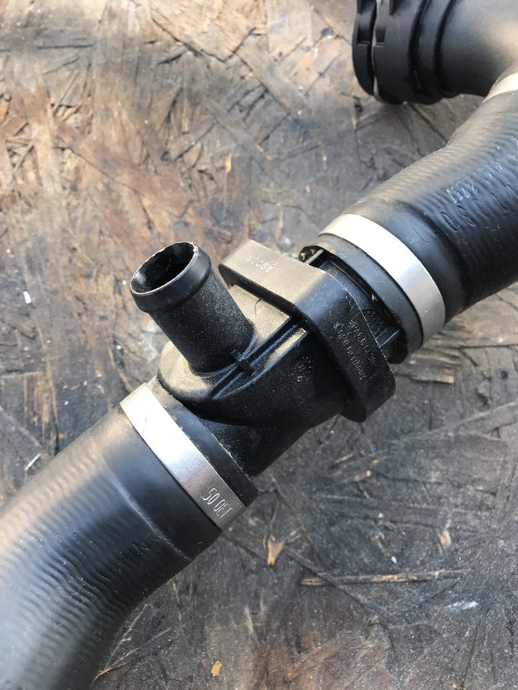 2011-2012 Bentley Continental GT Top Radiator Hose OEM!! 3W0122051 