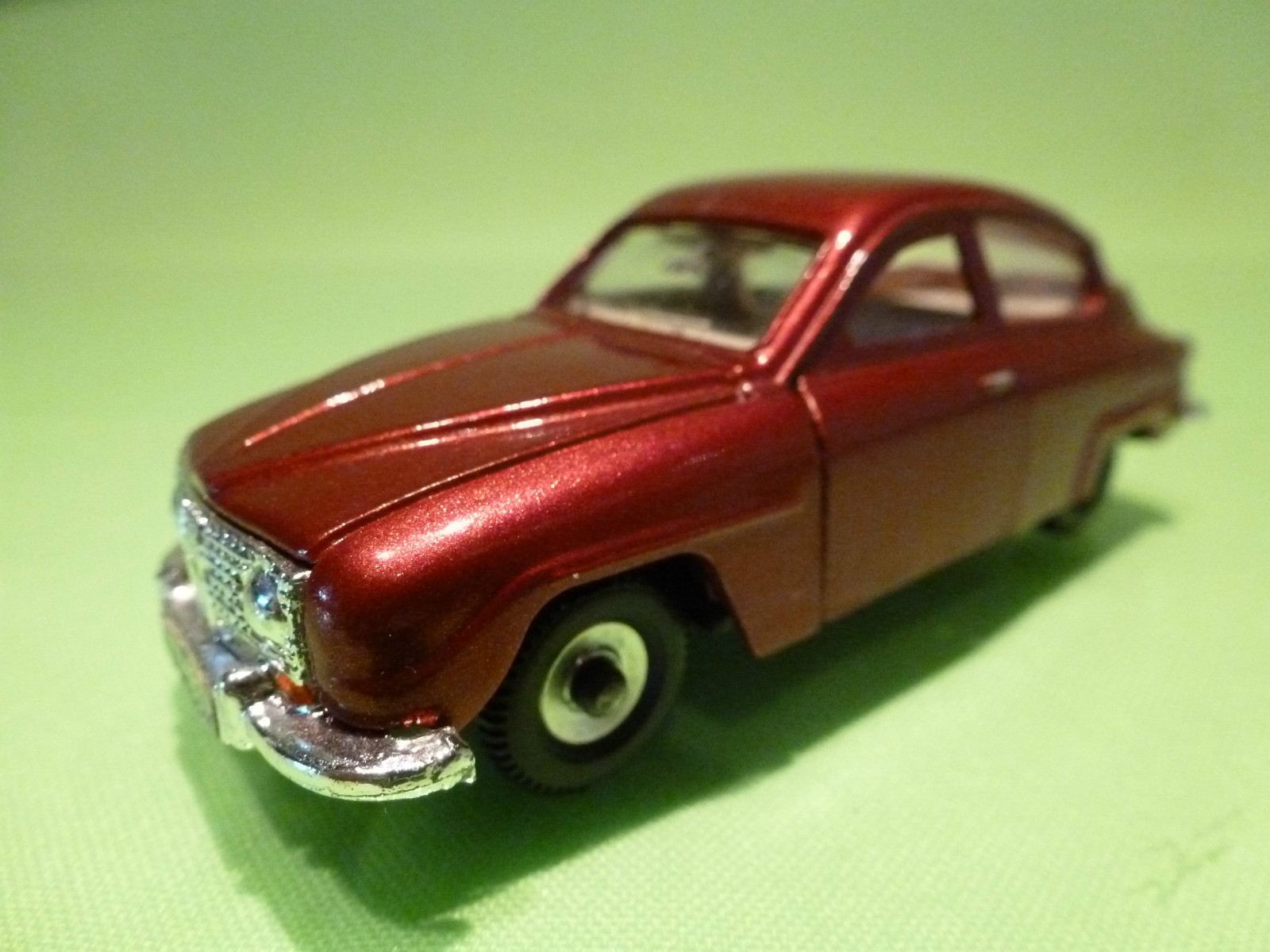 DINKY TOYS 156 SAAB 96 1 43 - PERFECT RESTAURATION CODE 3 - VERY GOOD DINKY TOYS 156 SAAB 96 1 43 - PERFECT RESTAURATION CODE 3 - VERY GOOD
