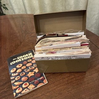 Vintage Metal Recipe Box Stuffed with Handwritten & Clipped Recipes 1970s 2000s
