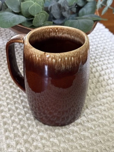 HULL OVEN PROOF BROWN DRIP GLAZE BEER STEIN COFFEE MUG 5"  16 oz. USA