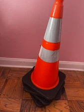 Safety Cones 2-Pack 28" Collapsible Traffic Cones with Reflective Collars