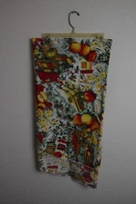 60" Inch Round Cloth Tablecloth w/Apples & Flowers Yellow, Red & Shades of Green