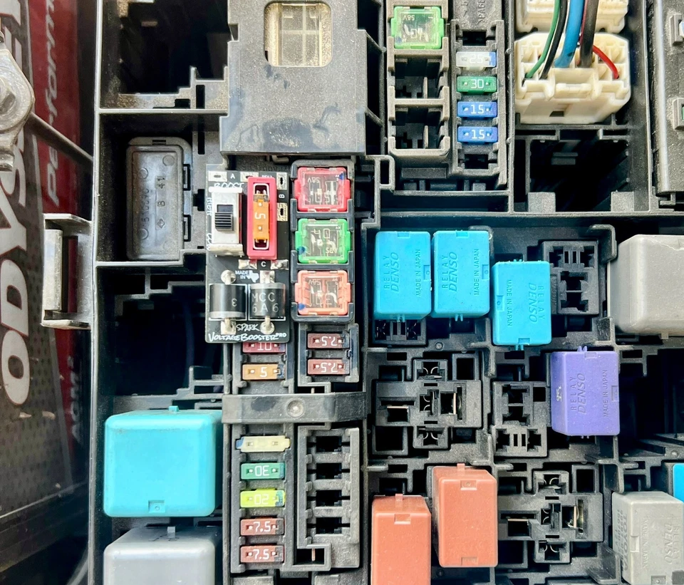 Voltage Booster PRO Spark "C" Diode Mod para 2007-2021 Tundra e 2008-2017 Sequoia - Imagem 2 de 4