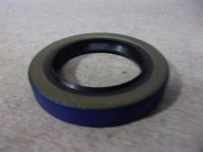 NEW Oil Seal TB 1.625 2.437 0.375 #38  *FREE SHIPPING*