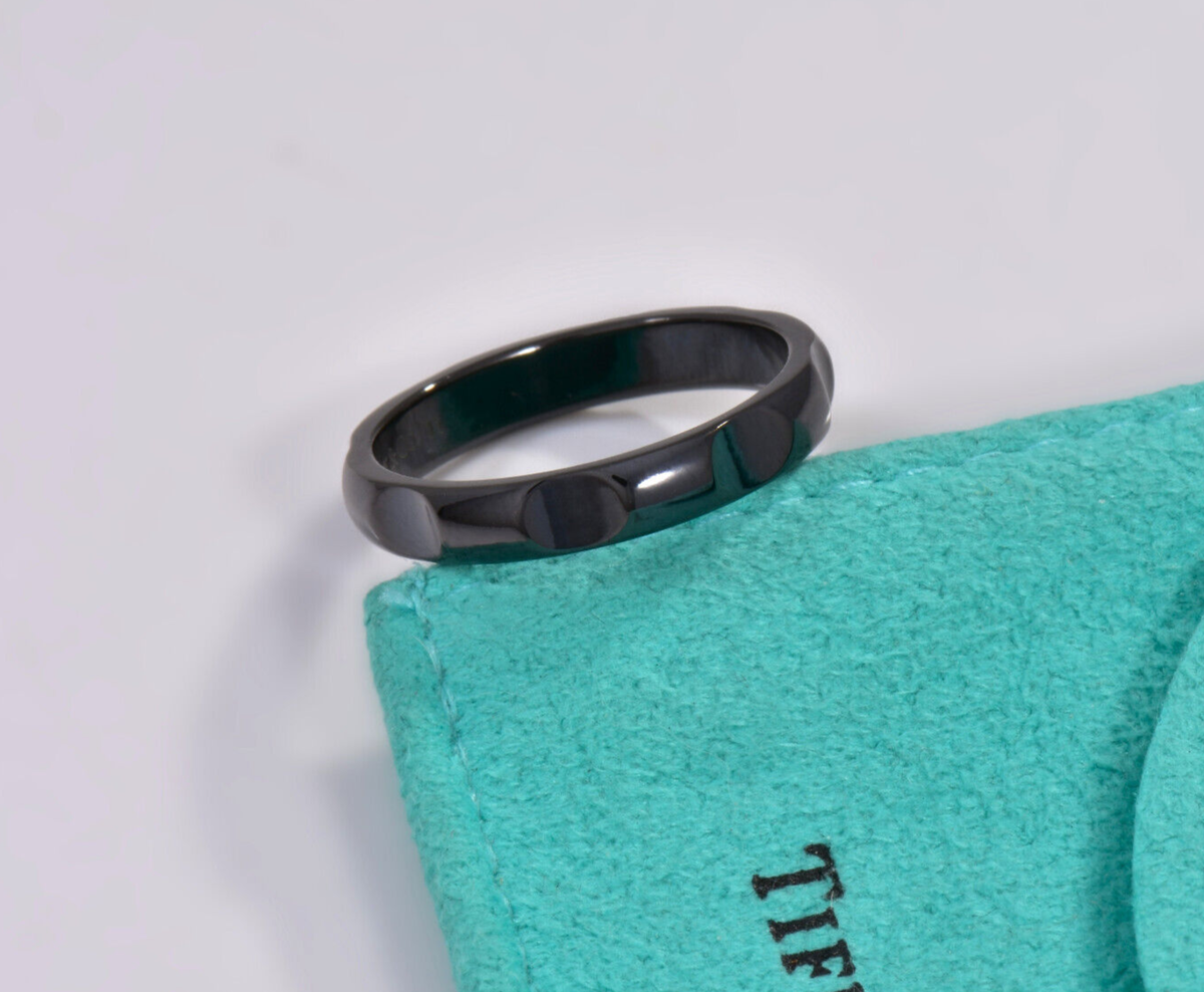 Size 9.5 Tiffany & Co Titanium Paloma Picasso Groove Ring Band in