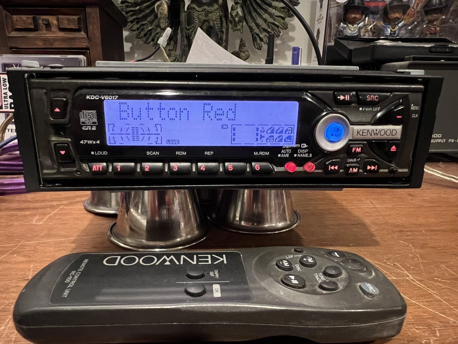 Old School Car Audio! Kenwood MASK Kdcv6017 Cd/radio. Phantom Face,Sq