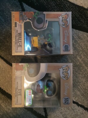 Disney Funko Pop!, Set Of 2, Wall-E And Eve, Earth Day, Brand New!
