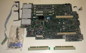 IBM 19K1326 xSeries 330 8654 Server Dual Sockel Mainboard mit CPU und Speicher