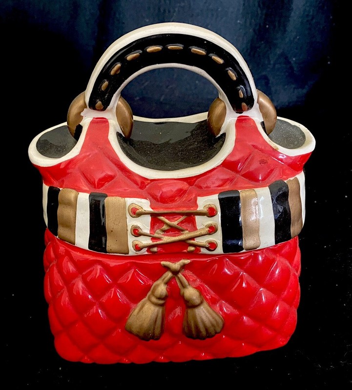 David's Cookie Jar In The Form Of A Quilted Purse