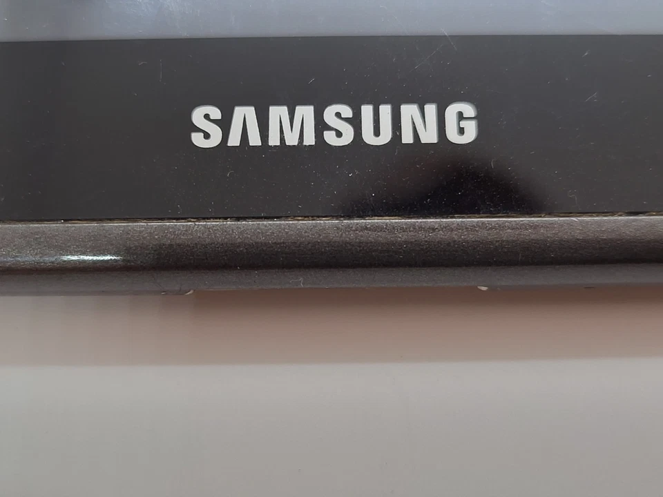 Samsung - Image 2 of 4