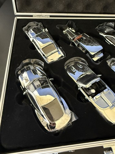 Corgi James Bond 007 Maletín Cromo 8 Coches Modelo Diecast Aston Martin DB5 - Imagen 7 de 12