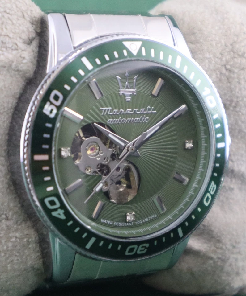 Casual Maserati Automatic Men Green Dial Steel Band Wristwatch "Stay Punctual" - Image 2 of 4