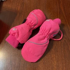 Girls Winter Proof Insulation Mittens In Pink - Size 2-6X