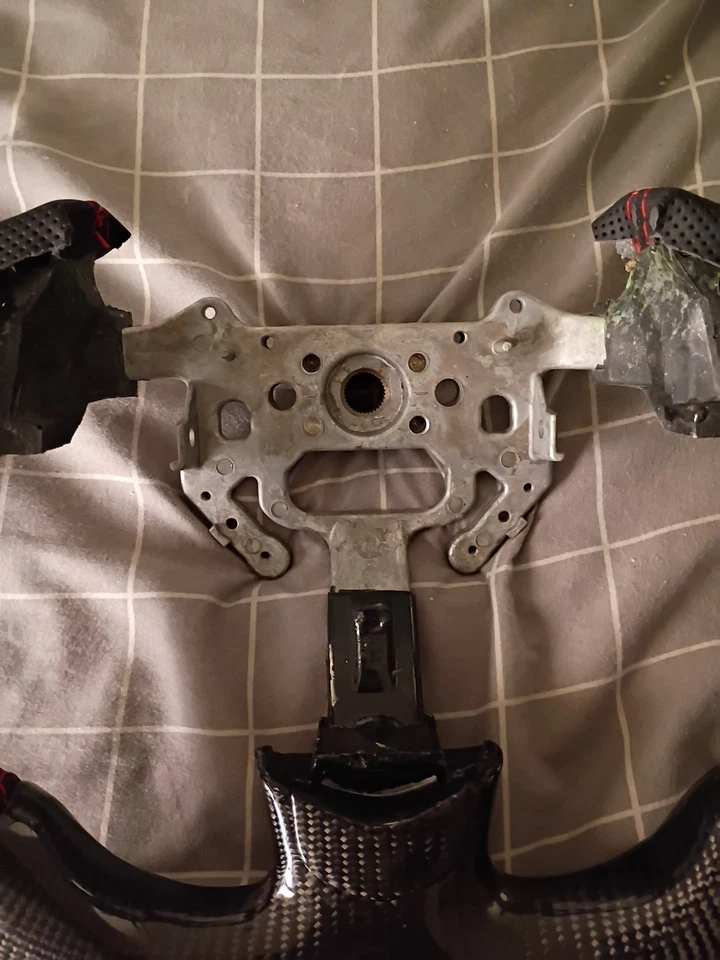 Volante de fibra de carbono forjado Acura TSX 2004-2008 detalles rojos fibra de carbono Foto 2 de 4