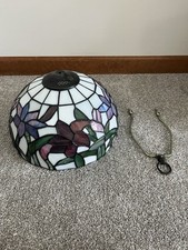 Tiffany Co. Vintage Stained Glass 8 in Lamp Shade w/out Base Lamp