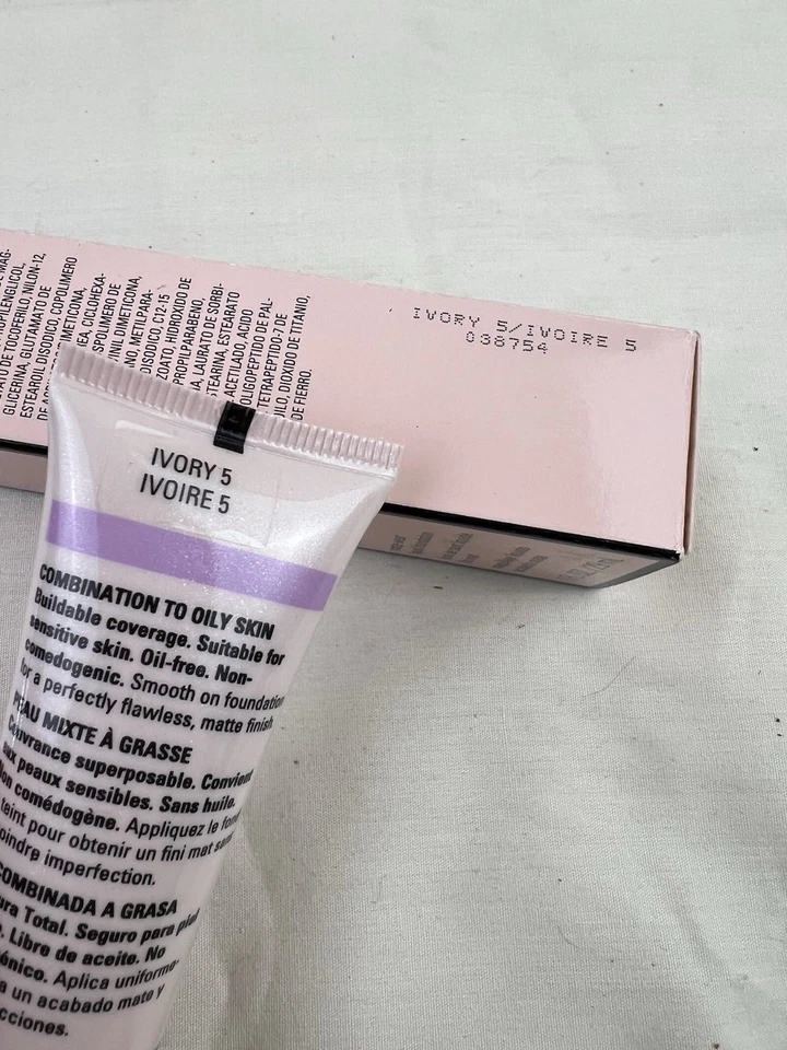 Mary Kay Time Wise Ivory 5 Matte Wear Liquid Foundation~Discontinued New - Image 2 of 2