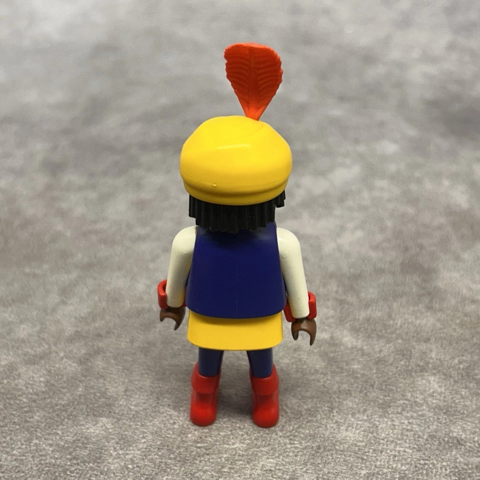 Playmobil 3809 White Circus Elephant - Vintage- Some discoloration- incomplete - Image 4 of 4