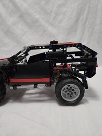 LEGO TECHNIC Extreme Cruiser Jeep 4 X 4 Set 8081