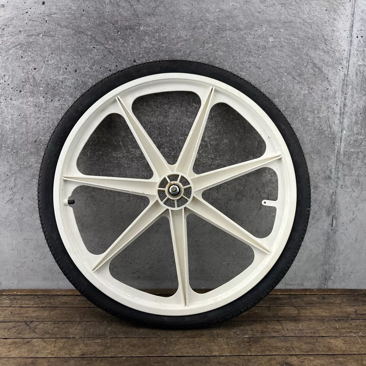 White bmx mag best sale wheels