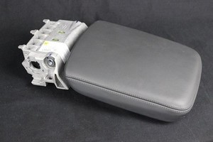 Audi Q7 4M Innenausstattung Verkleidung Mittelarmlehne Valcona Leder 4M0864205C