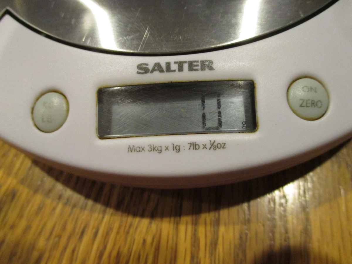 SALTER 3KG KITCHEN SCALE WHITE