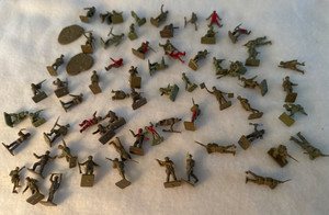 Airfix lot of 86 army green  1/72 soldiers & stands No Box