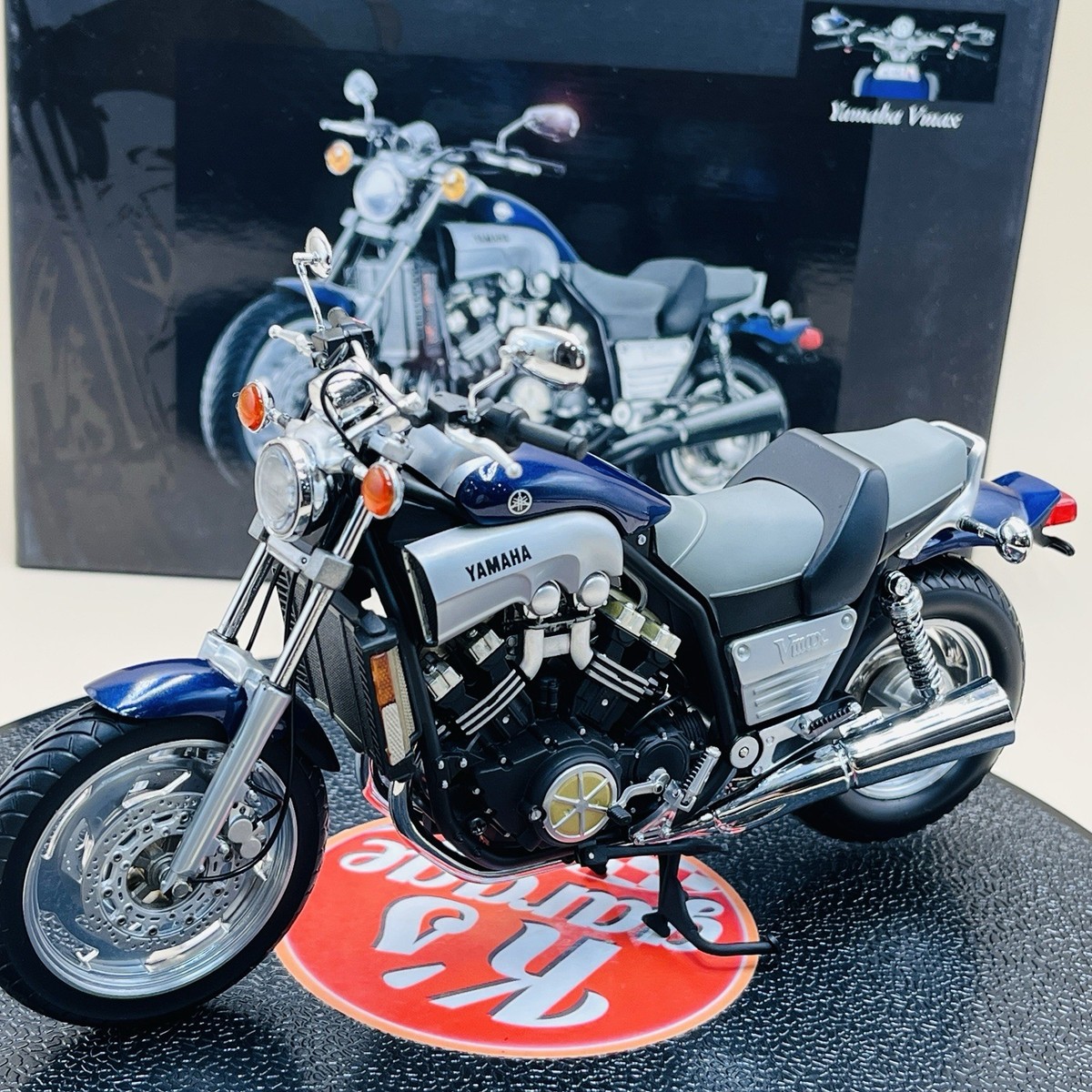 Yamaha VMAX 1/12 スケールモデル MINICHAMPS MINICHAMPS 1/12 Yamaha Vmax 1200 Blue 1993 3JP V-Boost Classic
