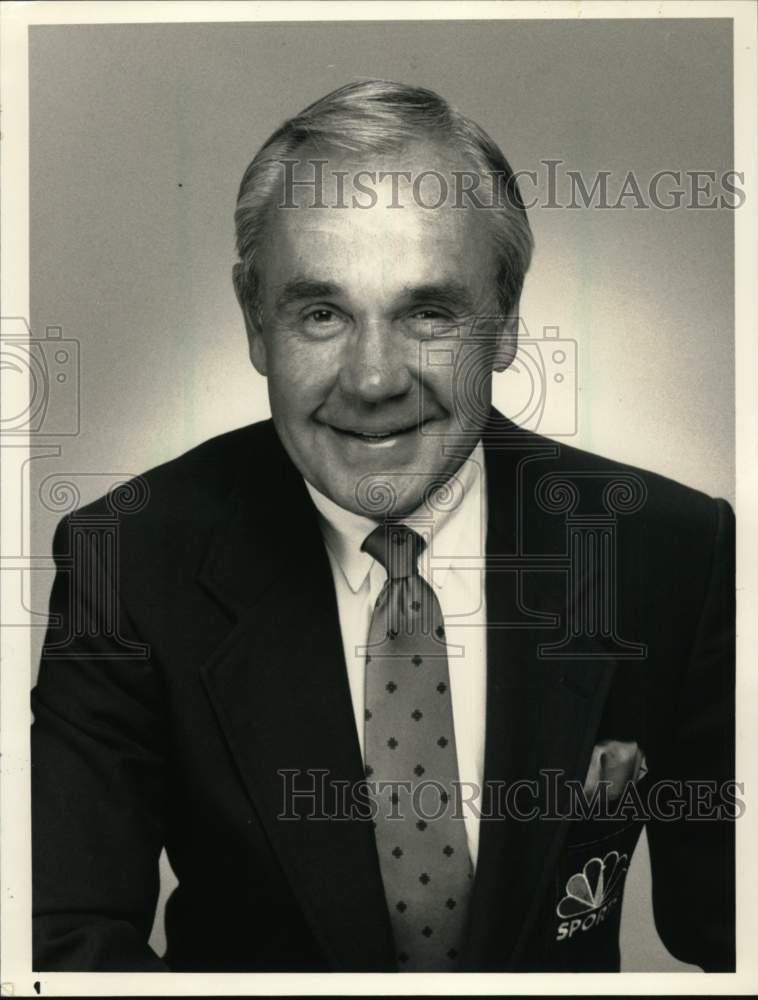 1990 Press Photo Dick Enberg of NBC Sports, Play-by-play - lrp25531