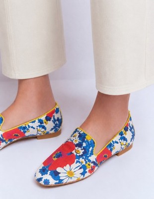 Boden Norah Floral Slipper Cut Loafers Flats Women s USA 6 EU 37 Red Blue Yellow