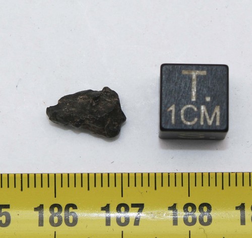Météorite Lunaire NWA 13739 - Feld Breccia ( Algérie - 0.41 gramme - 004 ** ) - Foto 4 di 9