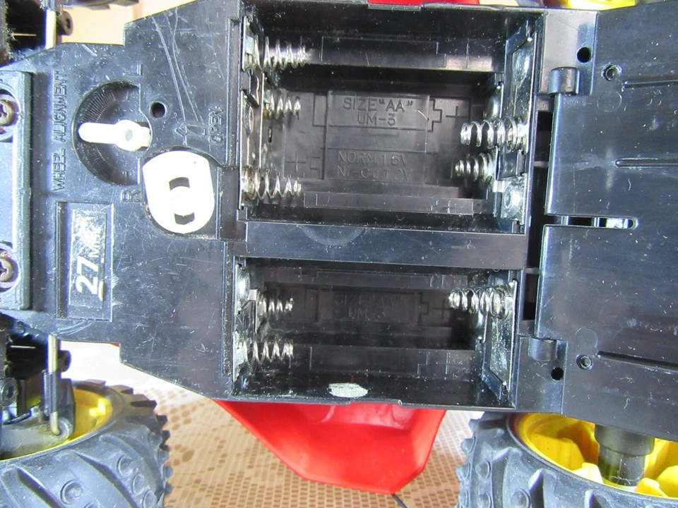 A316 Giocattolo RC Nikko Singapore Buggy Bros II Corsa Off Di Rosso Corsa 1:16 - Immagine 4 di 4