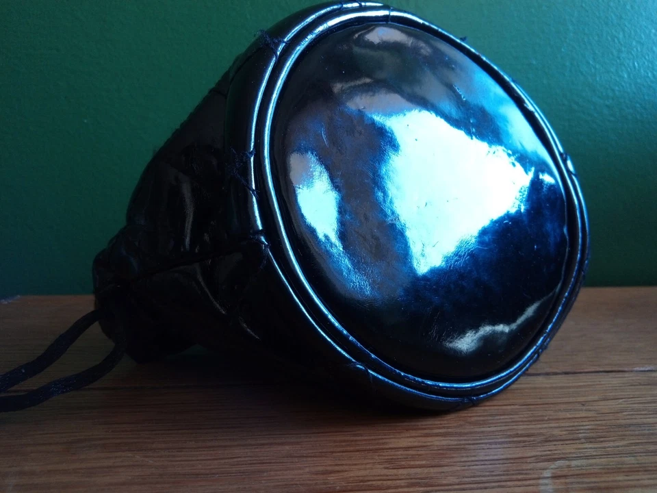 Preowned Genuine GUESS Pouch Purse Draw String Bag - Watch or Jewellery - Black - Image 4 of 4