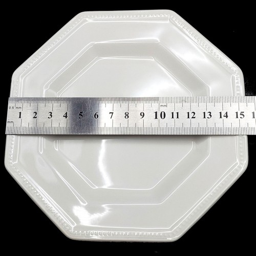 Johnson Bros "HERITAGE WHITE" Bread & Butter Plate(s) - Various prices/condition - Picture 4 of 22