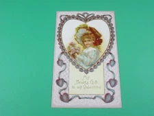 VINTAGE VALENTINE'S DAY POSTCARD BEAUTIFUL WOMAN FLOWER BOUQUET PRINTED GERMANY