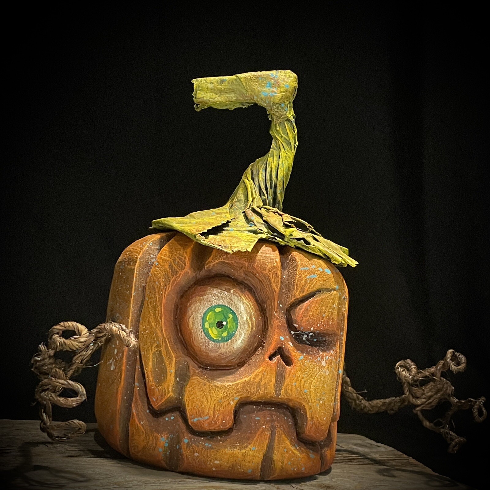 Wood Carving Folk Art Whimsical Pumpkin Halloween Decor - Picture 9 of 10
