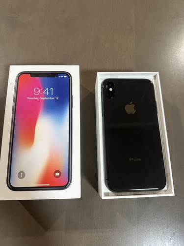 Apple iPhone X - 64 GB - Space Gray (Unlocked ) (CA) (Free Accessories Included)