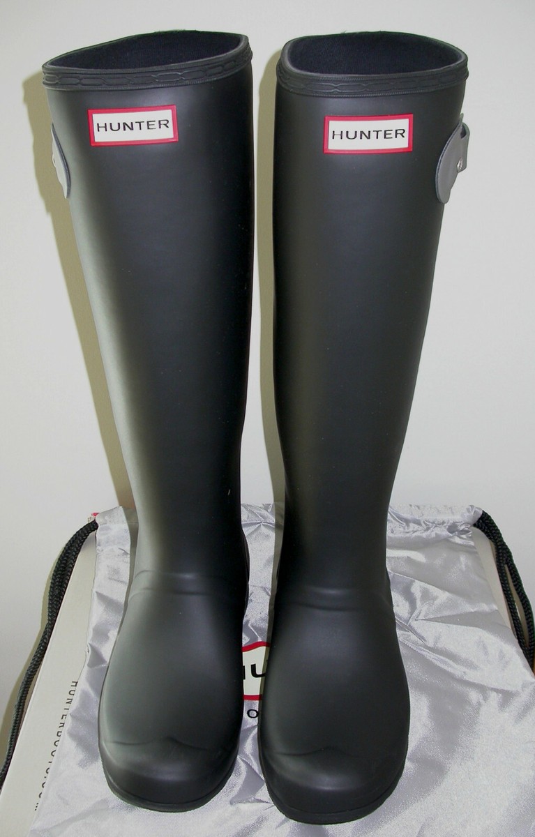 HUNTER Women's Original Tour Rain Boots Black/Mere US Sz 8