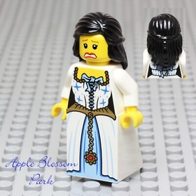 NEW Lego Pirates PRINCESS MINIFIG - White Blue Bow Dress Maiden Female Girl 6243