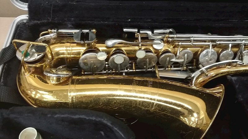BUNDY ーTHE SELMER COMPANY ❬USA❭ー アルトサックス Used Selmer BUNDY II ALTO SAX Alto Saxophone