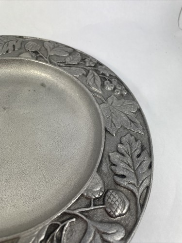 Longaberger 2001 Fall Leaves Acorn Berries Pewter Round Plate Serving Dish - Picture 4 of 7