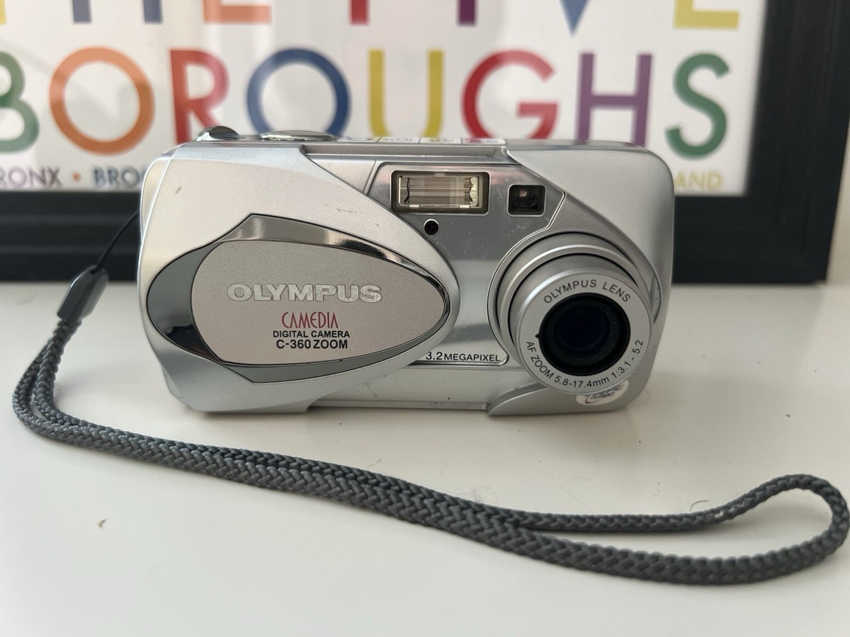 Olympus CAMEDIA 360ZOOM 3.2MP Digital Camera - Silver for