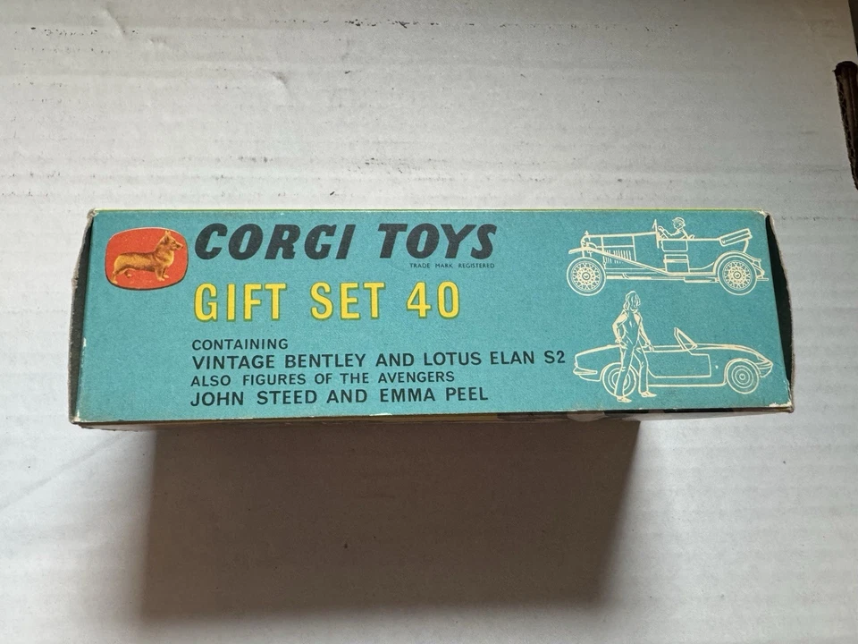 vintage 1966 CORGI diecast THE AVENGERS gift set STEED & MRS PEEL Bentley Lotus - Image 3 of 3