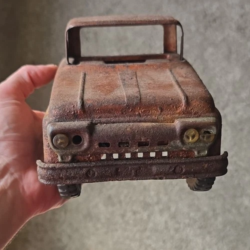 Tonka Pressed Steel Hydraulic Dump Truck Toy Vehicle Brown Rust USA