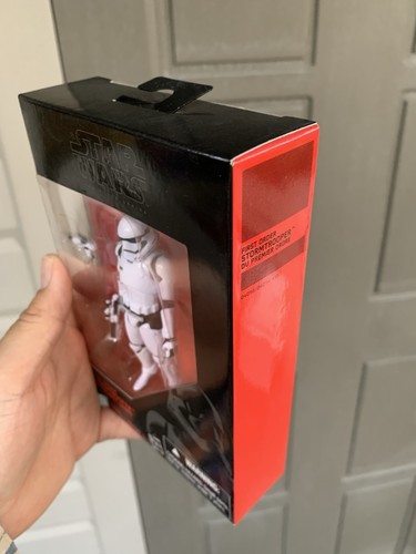 Star Wars Black Series FIRST ORDER STORMTROOPER 3.75” Figure Exclusive New 2015 - Picture 4 of 5