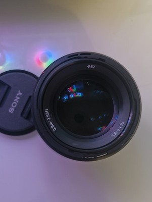 Sony SEL85F18 FE 1.8/85 0.8m/2.63 ft 67 Durchmesser