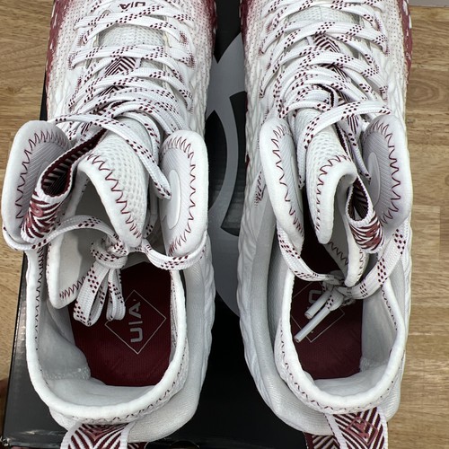 Scarpe da calcio Under Armour da uomo 13 Spotlight Clone 3.0 MC 3026334-107 WHT/ROSSO - Foto 9 di 12