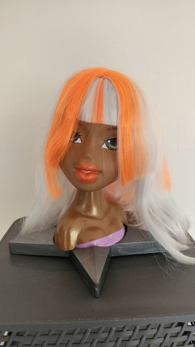 BRATZ Live In Concert Funky Fashion Makeover SASHA Styling Head RARO 02